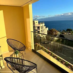 Ines Seaview Apartament