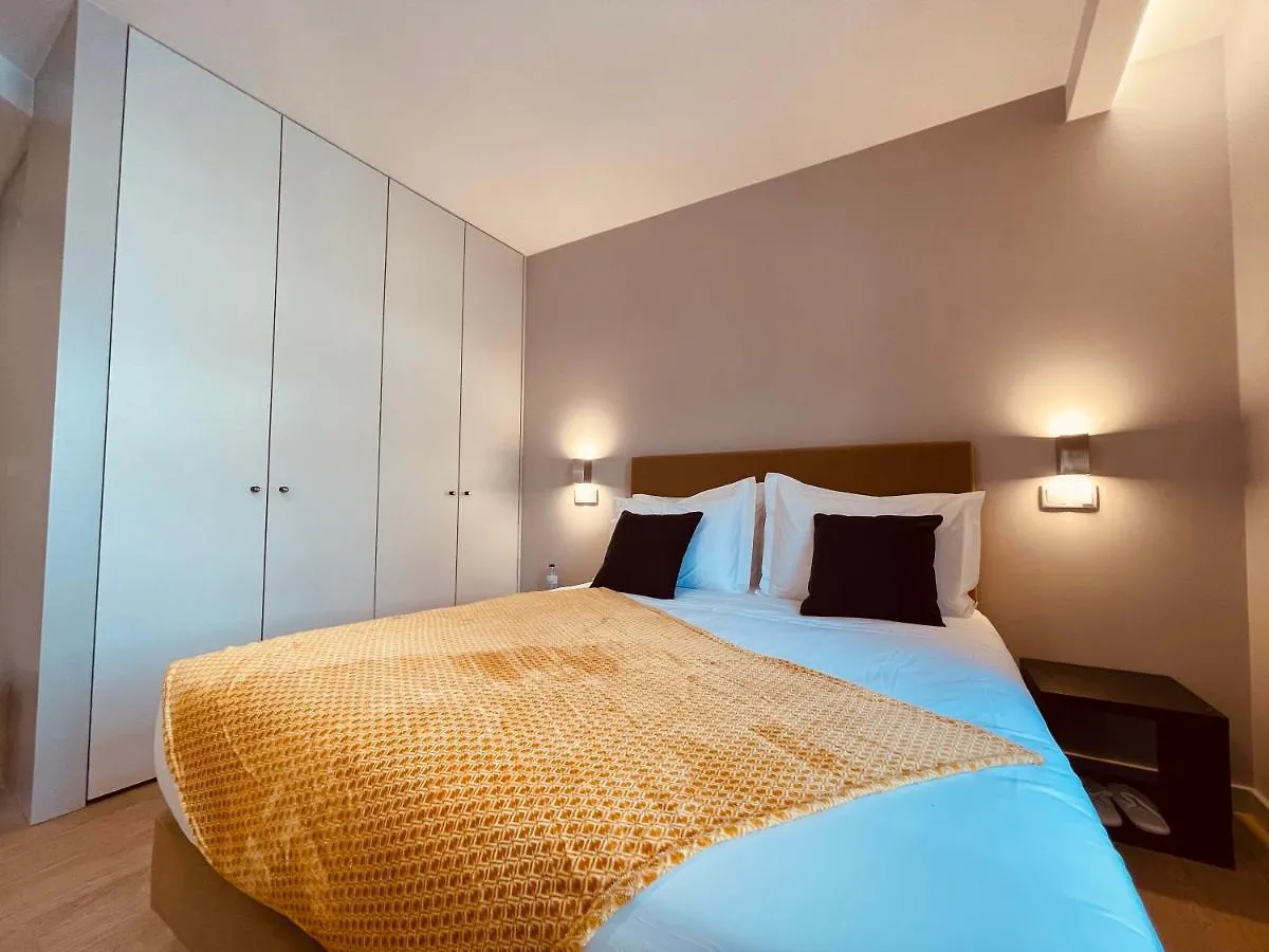Living Funchal Executive Apartment