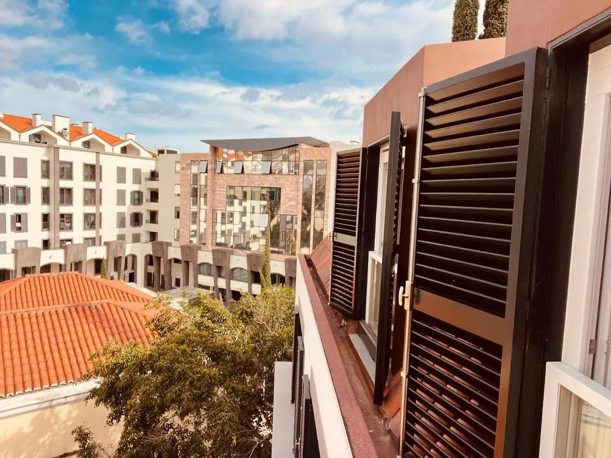 Living Funchal Executive Apartment 0*, Funchal (Madeira) Portugal